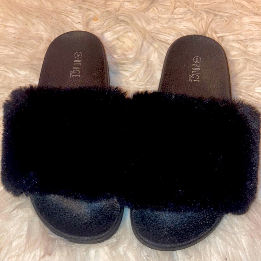 Black fuzzy slides